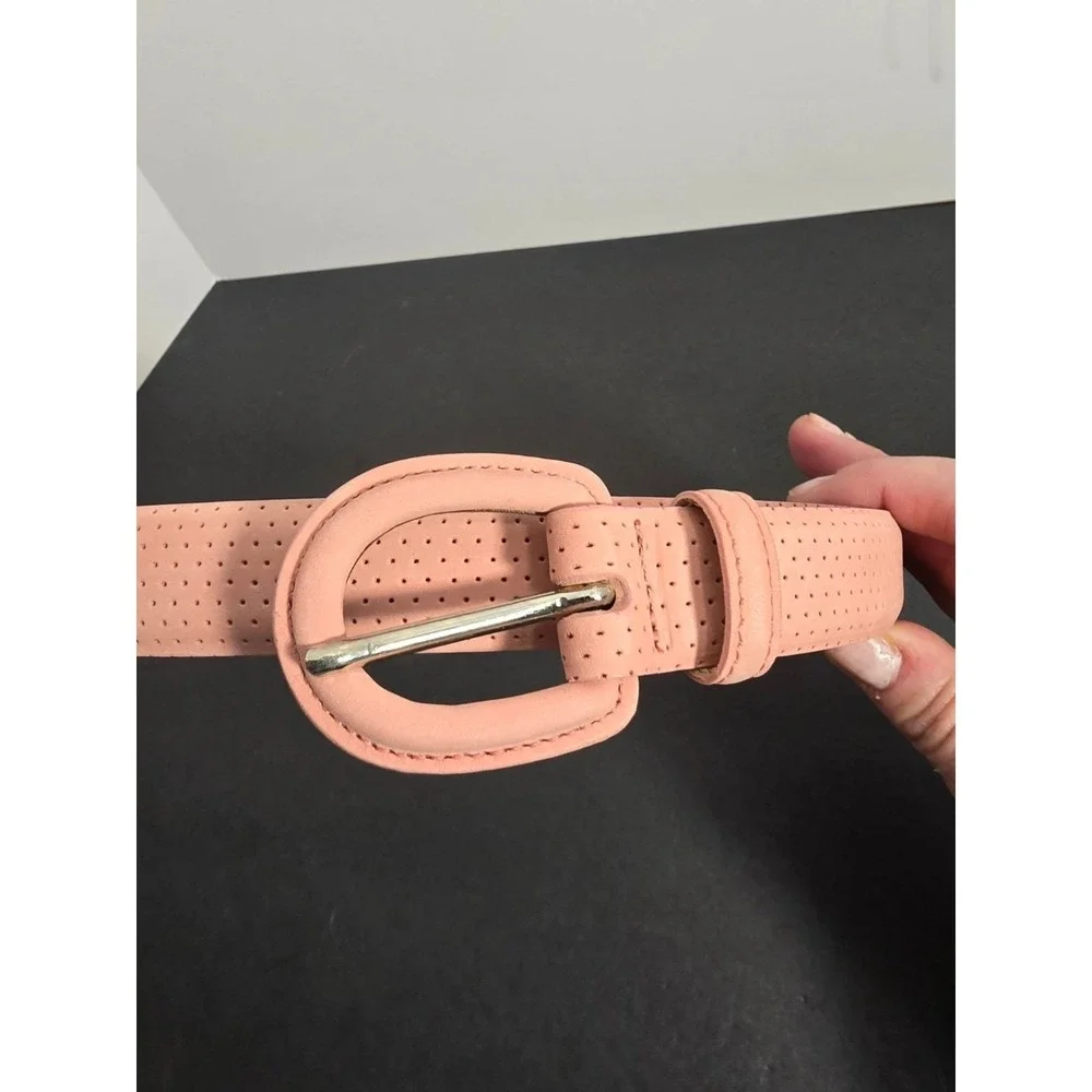 Talbots Womens Size Small 100% Leather Belt Blush Pink Skinny Thin‎ Preppy NEW
